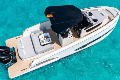 Rental Motorboat Kumbra 34 Ibiza
