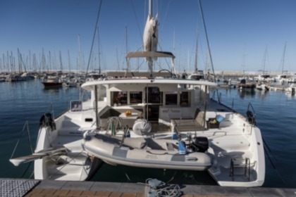 Location Catamaran LAGOON Lagoon 450 Capo d'Orlando