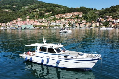 Aluguel Lancha Motor Yacht 11 metri Spezia