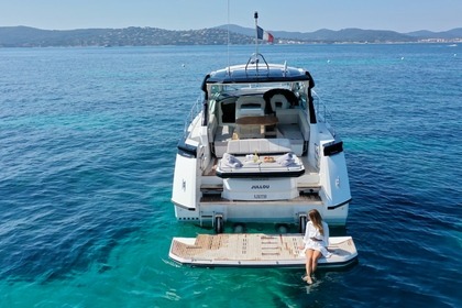 Location Bateau à moteur Beneteau Gt 46 Port Grimaud