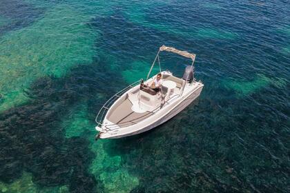 Hyra båt Motorbåt Bluline 21 Denia