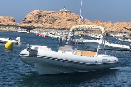 Charter Motorboat Capelli Capelli Tempest 770 L'Île-Rousse