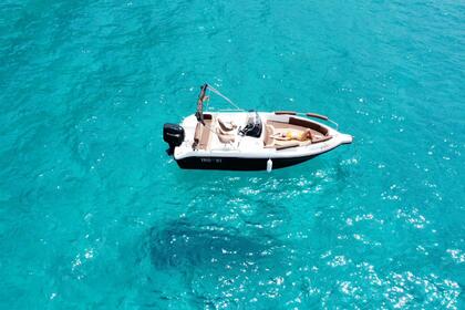 Rental Motorboat TRIDENT 630 OPEN Sant Antoni de Portmany