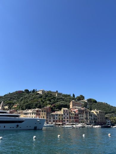 Genova RIB Capelli Capelli 900 OPEN anno 2023 con BAGNO e CABINA alt tag text