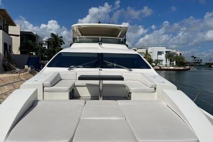 Alquiler Yate a motor Azimut 84 Cancún