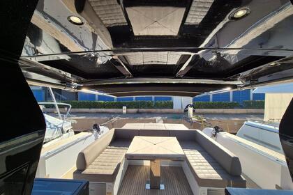 Чартер Моторная яхта CANTIRI DEL PARDO PARDO P50 Торре-Аннунциата