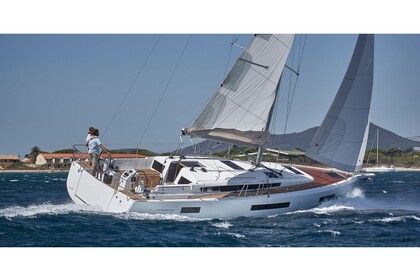Miete Segelboot  Sun Odyssey 440 Nea Peramos