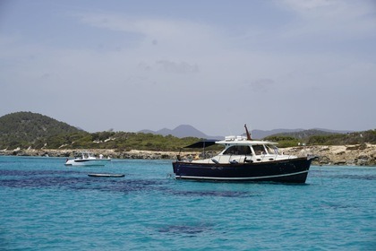 Charter Motorboat Austin Parker Lobster 42 Ibiza