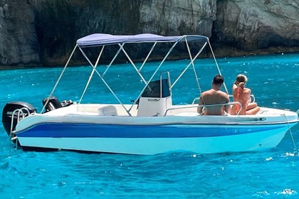 Location Bateau à moteur Proteus Marine Limeni Zakynthos