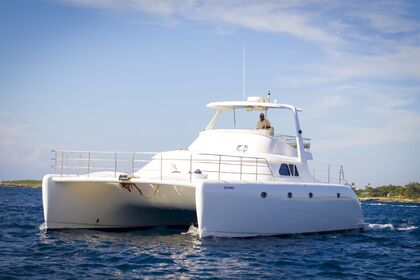 Rental Catamaran Power Cat Marine 48 La Romana