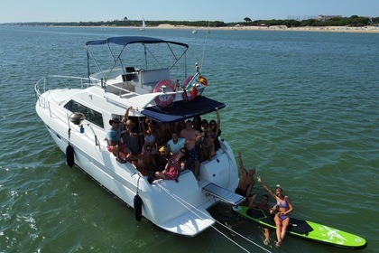 Alquiler Lancha Cantieri  Navieri 34 FLY Huelva