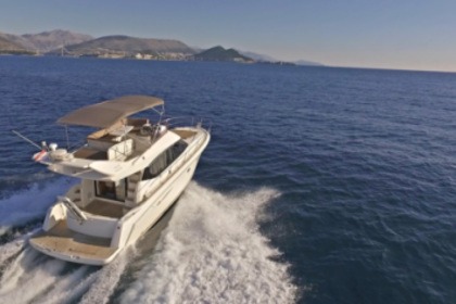 Rental Motorboat Jeanneau Prestige 400 Fly Dubrovnik