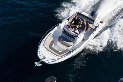 Rental Motorboat Jeanneau Cap Camarat 6.5 Cc La Spezia