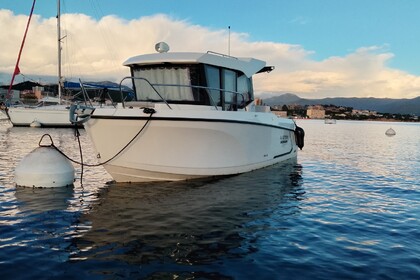 Aluguel Lancha Quicksilver 705 pliothouse Ajaccio