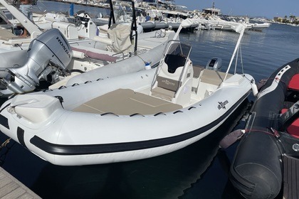 Charter Boat without licence  Altamarea wave 20 Marsala