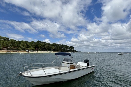 Rental Motorboat Boston Whaler Outrage 22 Lège-Cap-Ferret