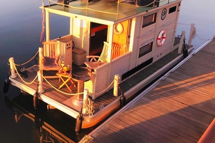 Miete Hausboot WOMA Haußfloß Brandenburg an der Havel