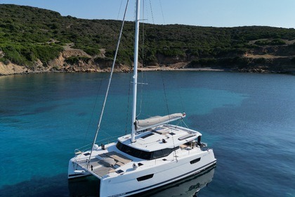 Location Catamaran Fountaine Pajot Astréa 42 Cannes
