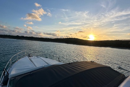 Noleggio Barca a motore Sea Ray 300 SUNDANCER Bonifacio