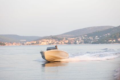 Aluguel Lancha RAND Source 22 Setúbal