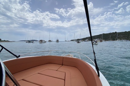 Czarter Łódź motorowa Oki Boats Barracuda 545 Split