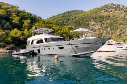Miete Motoryacht Luxury motor yacht with a capacity of 8 people 2014 Bodrum