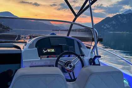 Verhuur Motorboot Saver 750 Wa Lecco