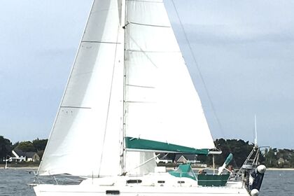 Aluguel Veleiro Beneteau Oceanis 321 La Turballe