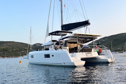 Alquiler Catamarán Lagoon-Bénéteau Lagoon 42 - 4 + 1 cab. Saint-Raphaël