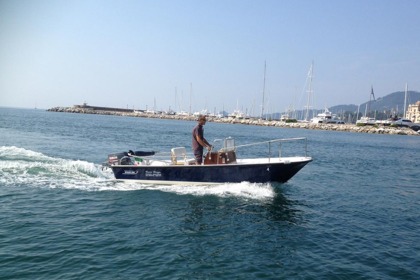 Rental Boat without license  Boston Whaler Boston 17 Rapallo