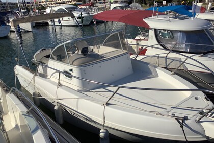 Hire Motorboat Capelli Capelli cap 23 wa Le Grau-du-Roi