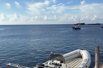 Alquiler Lancha Valiant Vanguard 750 Menorca