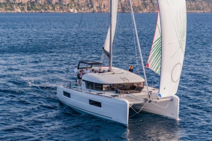 Rental Catamaran Lagoon 40 Orhaniye