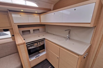 Czarter Jacht żaglowy  Dufour 470 Grimaud