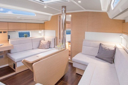 Charter Sailboat Hanse 418 Sint Maarten