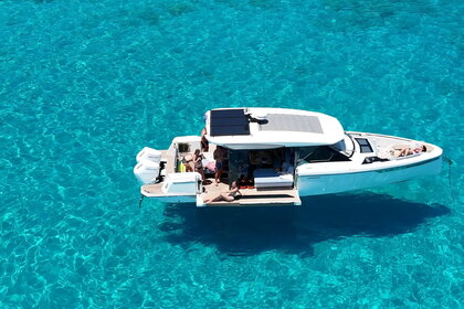 Charter Motorboat SAXDOR SAXDOR 400 GTO Rhodes