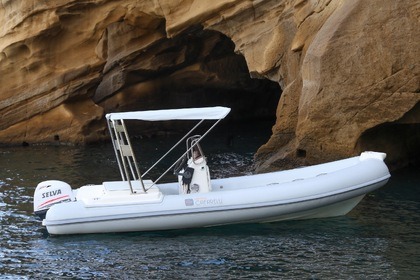 Aluguel Barco sem licença  Altamarea 580 Nápoles