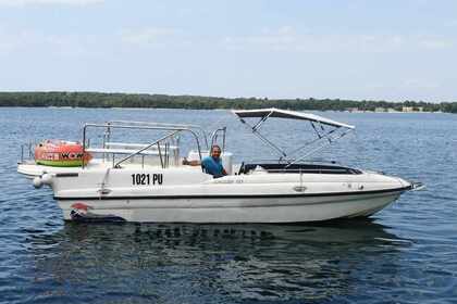 Charter Motorboat Apache Warrior 27 Pula