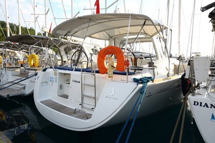 Charter Sailboat Beneteau Oceanis 50 Göcek