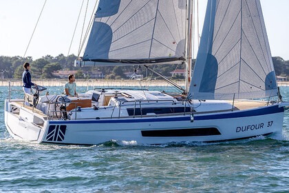 Noleggio Barca a vela  Dufour 37 Procida