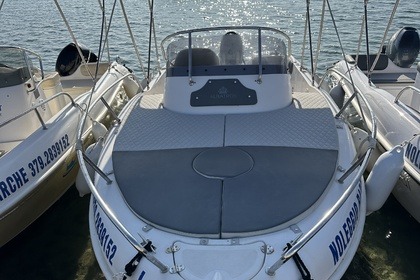 Noleggio Barca a motore Albatros WA 6.06 Porto Cesareo