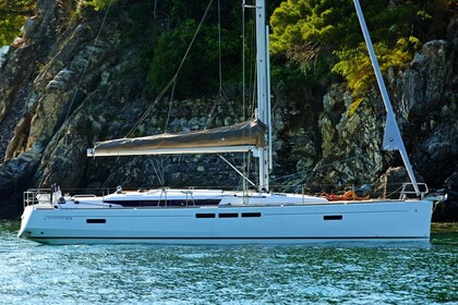 Alquiler Velero JEANNEAU 519 San Vincenzo