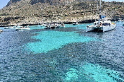 Noleggio Barca a motore Piantoni 39 Evolution Marsala