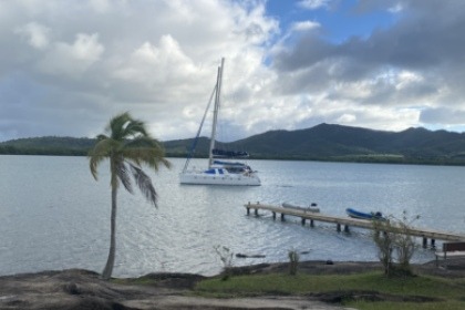 Miete Katamaran CATAMARAN 45 Pieds. Le Marin