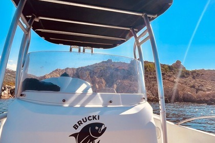 Location Bateau à moteur Jeanneau Cap Camarat 6.5 Cc Calvi