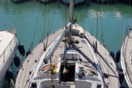 Miete Segelboot Del Pardo Grand Soleil 46.3 Marina di Grosseto