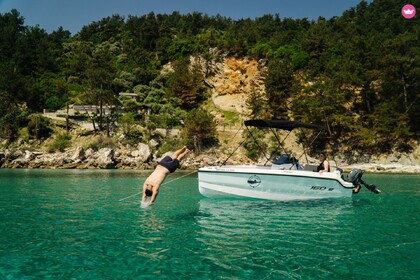 Charter Boat without licence  Compass 160E Thasos