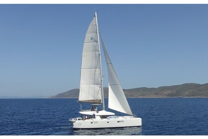 Verhuur Catamaran  Lagoon 52 Laurion