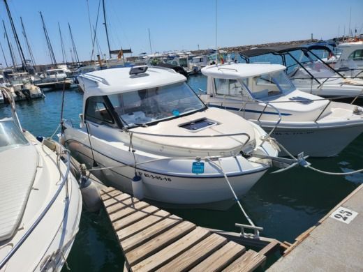 L'Hospitalet de l'Infant Motorboat Benetau antares 7 ob alt tag text