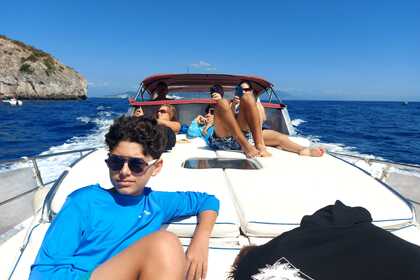 Hire Motorboat Darlin Gozzo veloce Naples